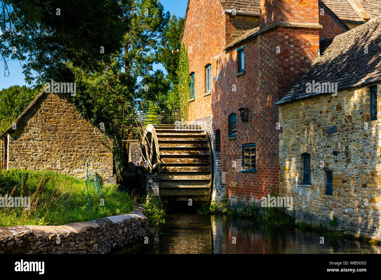Lower Slaughter Mill, Cotswolds, UK. Foto Stock