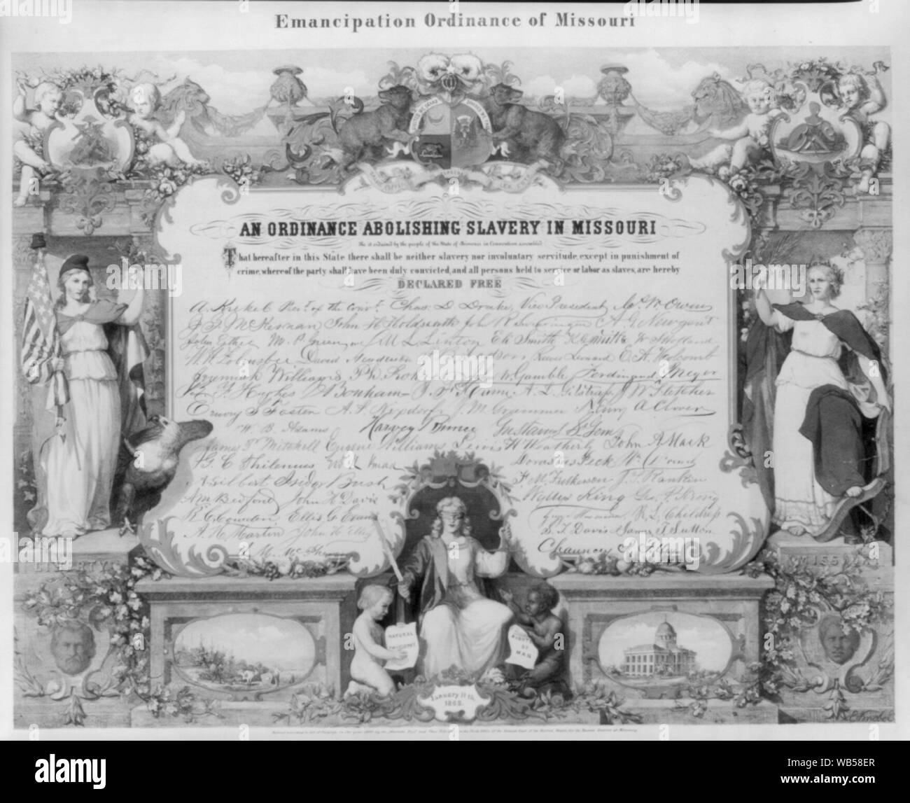 Ordinanza di emancipazione del Missouri. Un decreto di abolire la schiavitù nel Missouri Abstract: uno dei due splendidi, grandi stampe allegoriche che commemora il decreto che prevede la immediata emancipazione degli schiavi nel Missouri. (Vedi anche n. 1865-1). Il decreto è stato approvato il 11 gennaio 1865, tre settimane prima del tredicesimo emendamento per gli Stati Uniti Costituzione è stato proposto dal congresso. Le personificazioni femminili della libertà (sinistra), la giustizia (di seguito) e Missouri (destra) sono impostati nelle nicchie di un ornato framework architetturale. Liberty indossa un capo blu e liberty cap, detiene un rametto di quercia lea Foto Stock