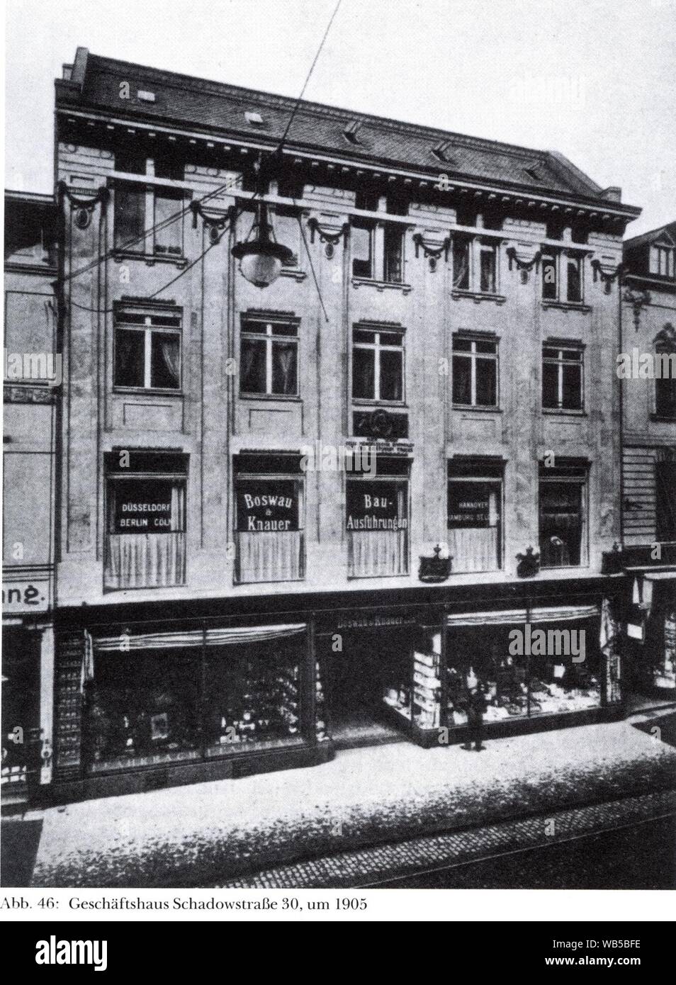Düsseldorf, Geschäftshaus SCHADOWSTRASSE 30, um 1905 (Pietro Hüttenberger - Die Industrie- und Verwaltungsstadt (20. Jahrhundert) di Düsseldorf. Banda 3. Schwann, Düsseldorf 1990). Foto Stock