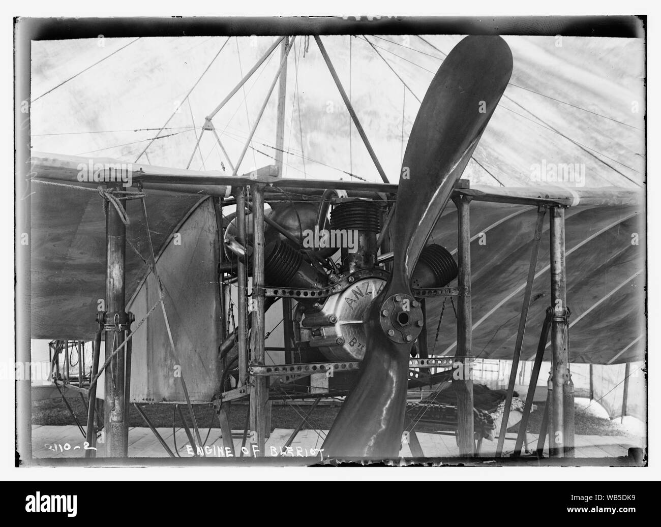 Motore di Bleriot Abstract/medio: 1, negativo : vetro ; 5 x 7 in. o inferiore. Foto Stock