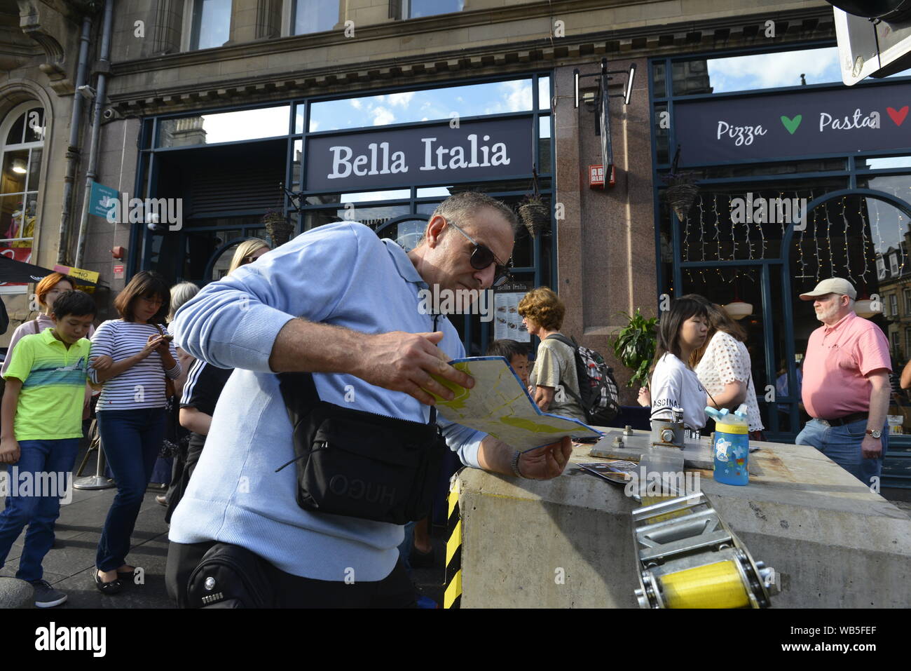 Edimburgo la capitale della Scozia in città di una famosa città da visitare in estate Foto Stock