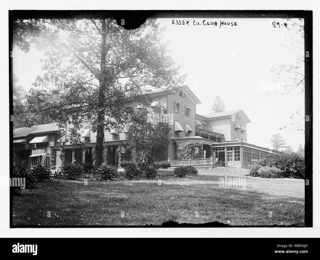 Essex Country Club House Abstract/medio: 1, negativo : vetro ; 5 x 7 in. o inferiore. Foto Stock