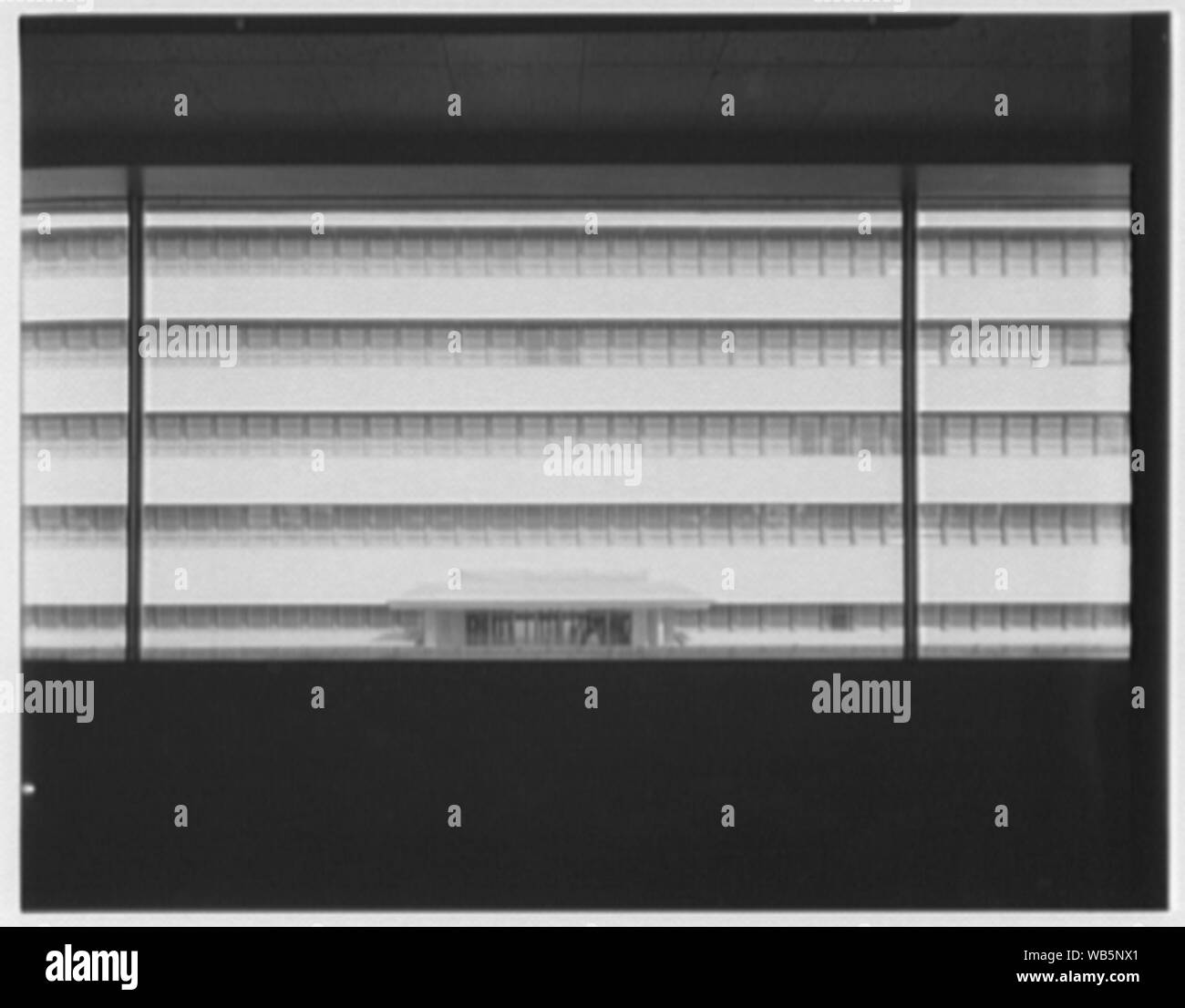 Esso Edificio, Baton Rouge, Louisiana. Abstract/medio: Collezione Gottscho-Schleisner Foto Stock