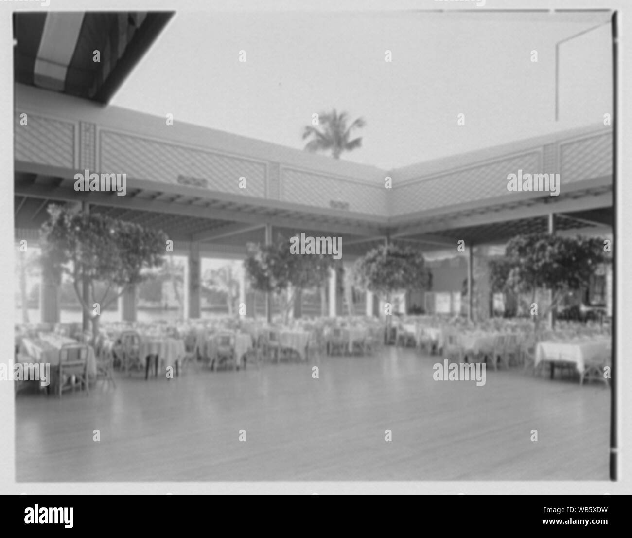 Everglades Club, Sala Orange, Palm Beach, Florida. Abstract/medio: Collezione Gottscho-Schleisner Foto Stock