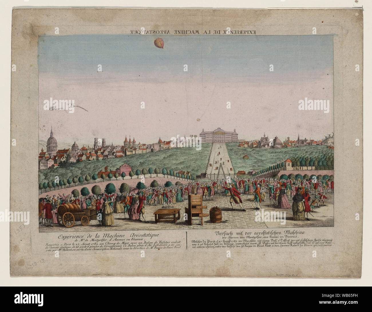 L'esperienza de la macchina areostatique; Vue d'optique mostra i fratelli Montgolfier' palloncino, il Globo, ascendente da Champ de Mars, Parigi, Francia, 27 agosto 1783. Foto Stock