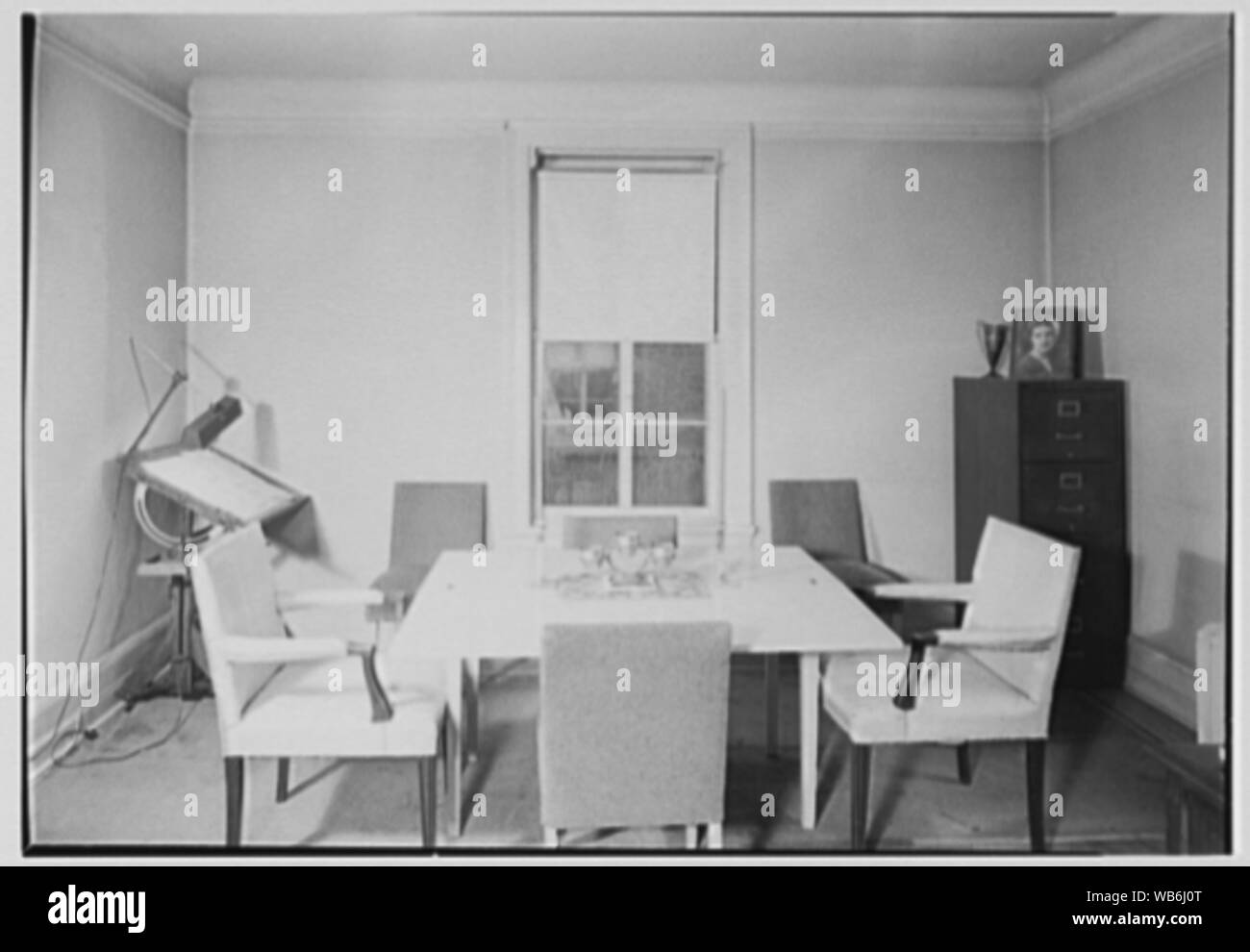 F.W. Hobbs, residence a 34-14 81st St., Jackson Heights, Queens. Abstract/medio: Collezione Gottscho-Schleisner Foto Stock