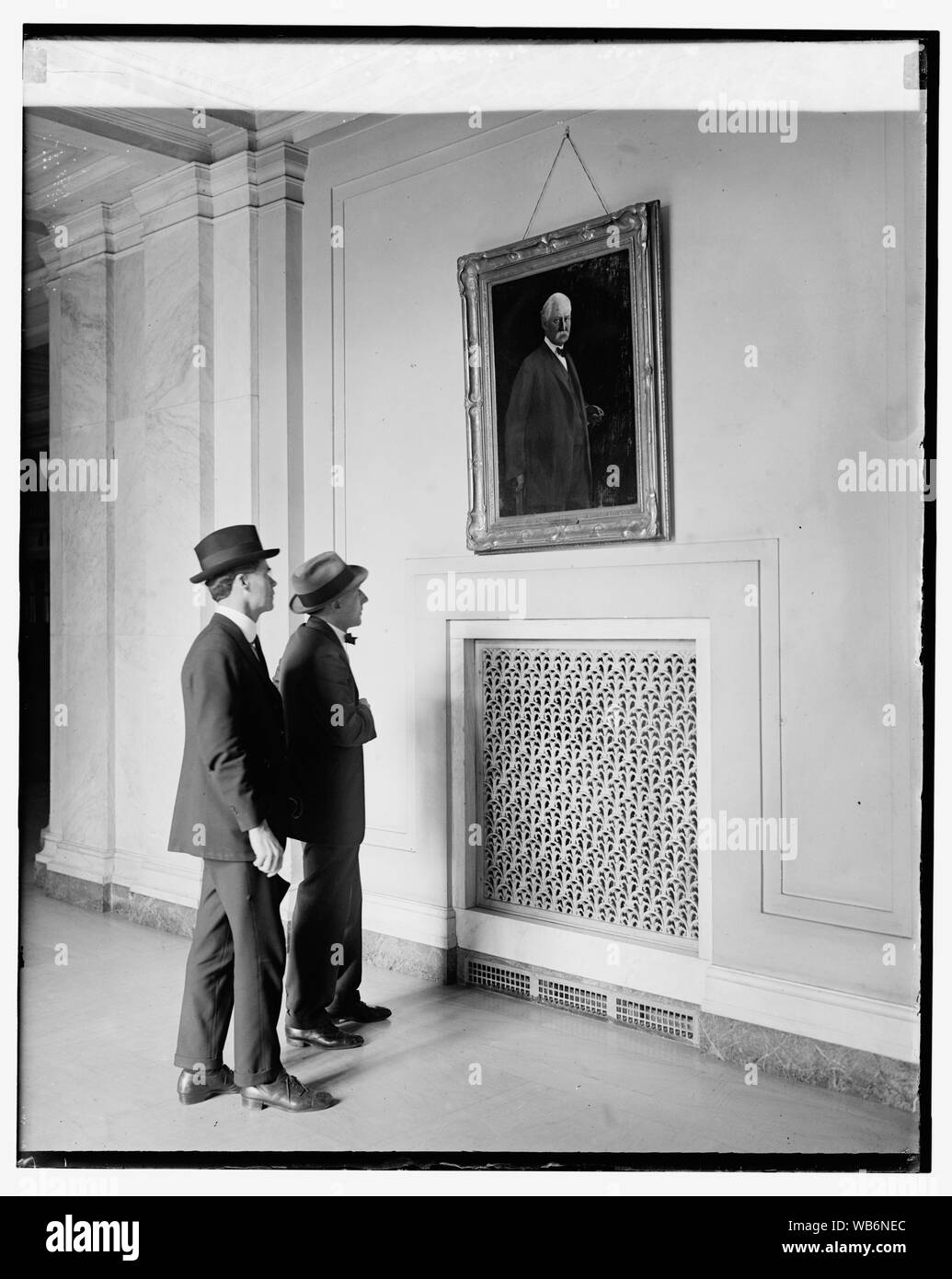 Caduta la pittura, 3/29/24 Abstract/medio nazionale: Foto Azienda Collection Foto Stock