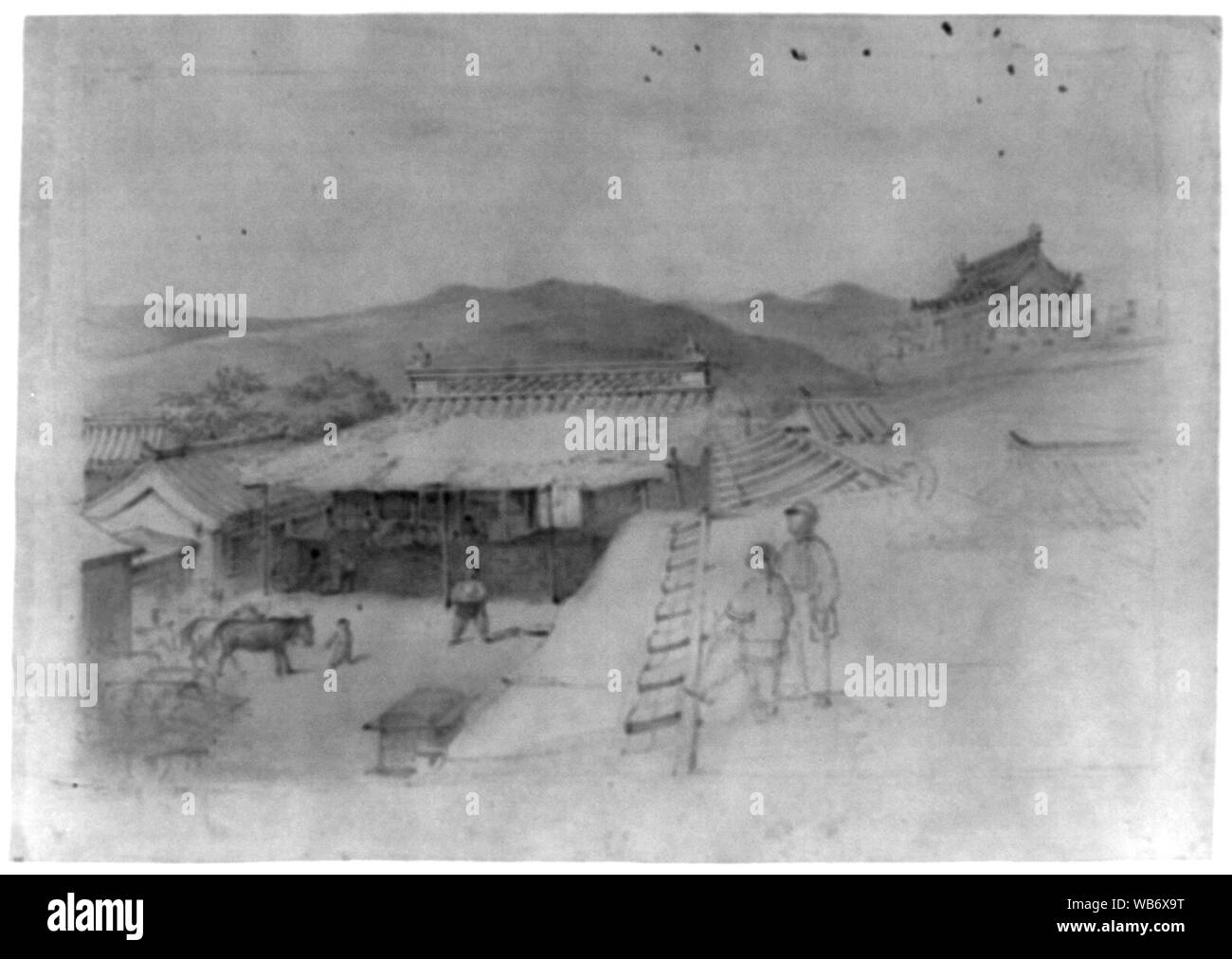 Edifici agricoli con cortile e di animali e due figure in piedi su un tetto; grande edificio in background Abstract/medio: 1 disegno su carta marrone : grafite ; 20.8 x 29.7 cm (foglio) Foto Stock