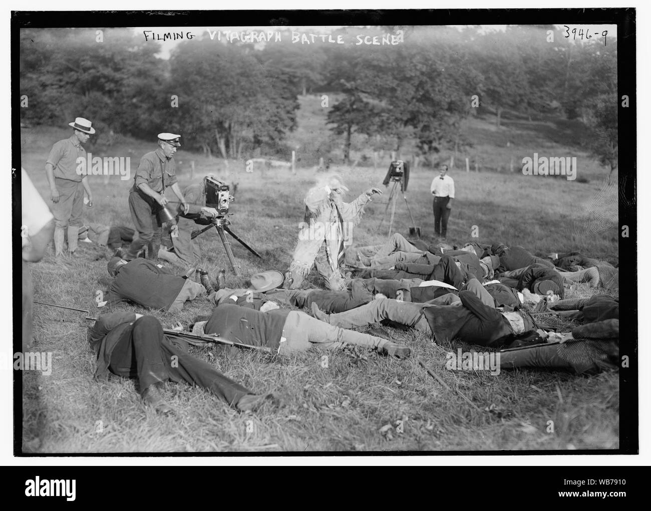 Le riprese di Vitagraph scena di battaglia Abstract/medio: 1, negativo : vetro ; 5 x 7 in. o inferiore. Foto Stock