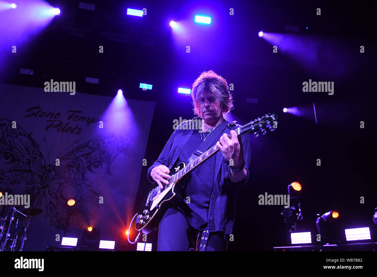 Rio de Janeiro, 15 febbraio 2019. Il chitarrista Dean cetta della band Stone Temple Pilots, durante uno spettacolo al Km de Vantagens Hall nella città di Rio de Foto Stock
