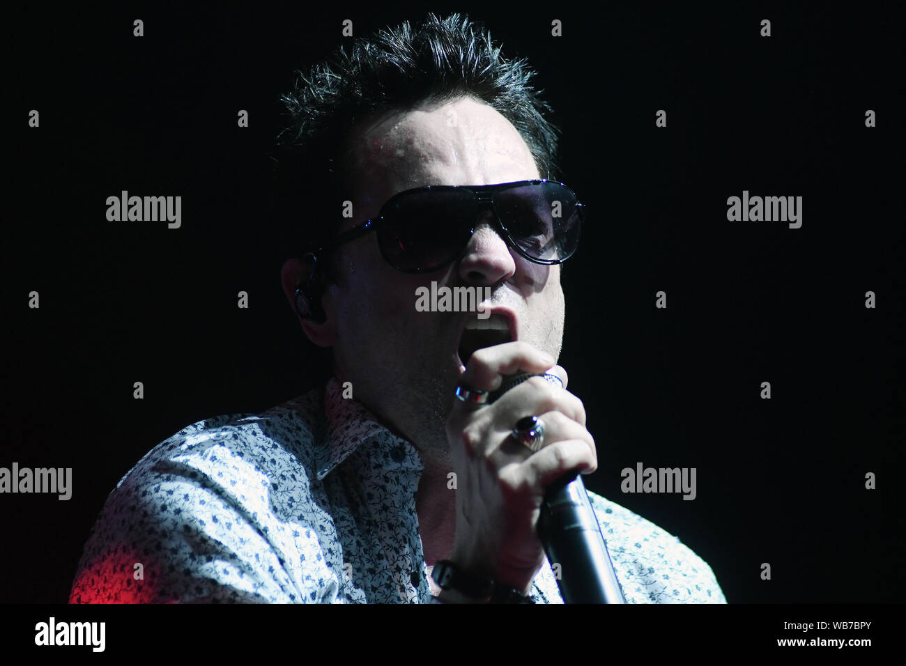 Rio de Janeiro, 15 febbraio 2019. Il cantante Jeff Gutt della band Stone Temple Pilots, durante la mostra al Km de Vantagens Hall nella città di Rio de Janei Foto Stock