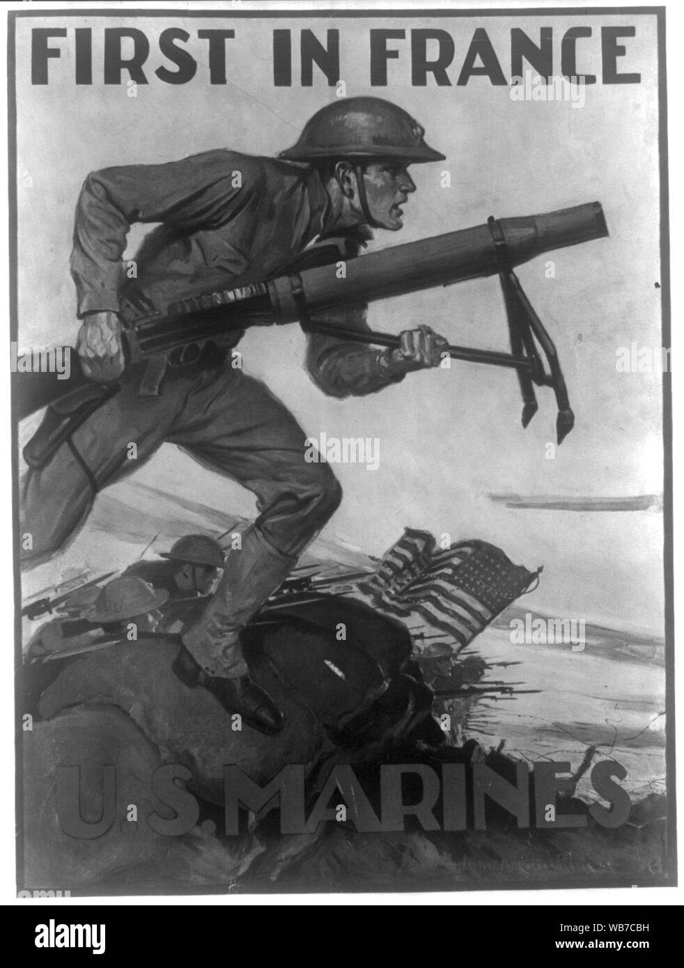 Prima in Francia--STATI UNITI Marines Abstract: Poster raffigurante un marine trasportano un mortaio in combattimento, con bandiera americana dietro. Foto Stock
