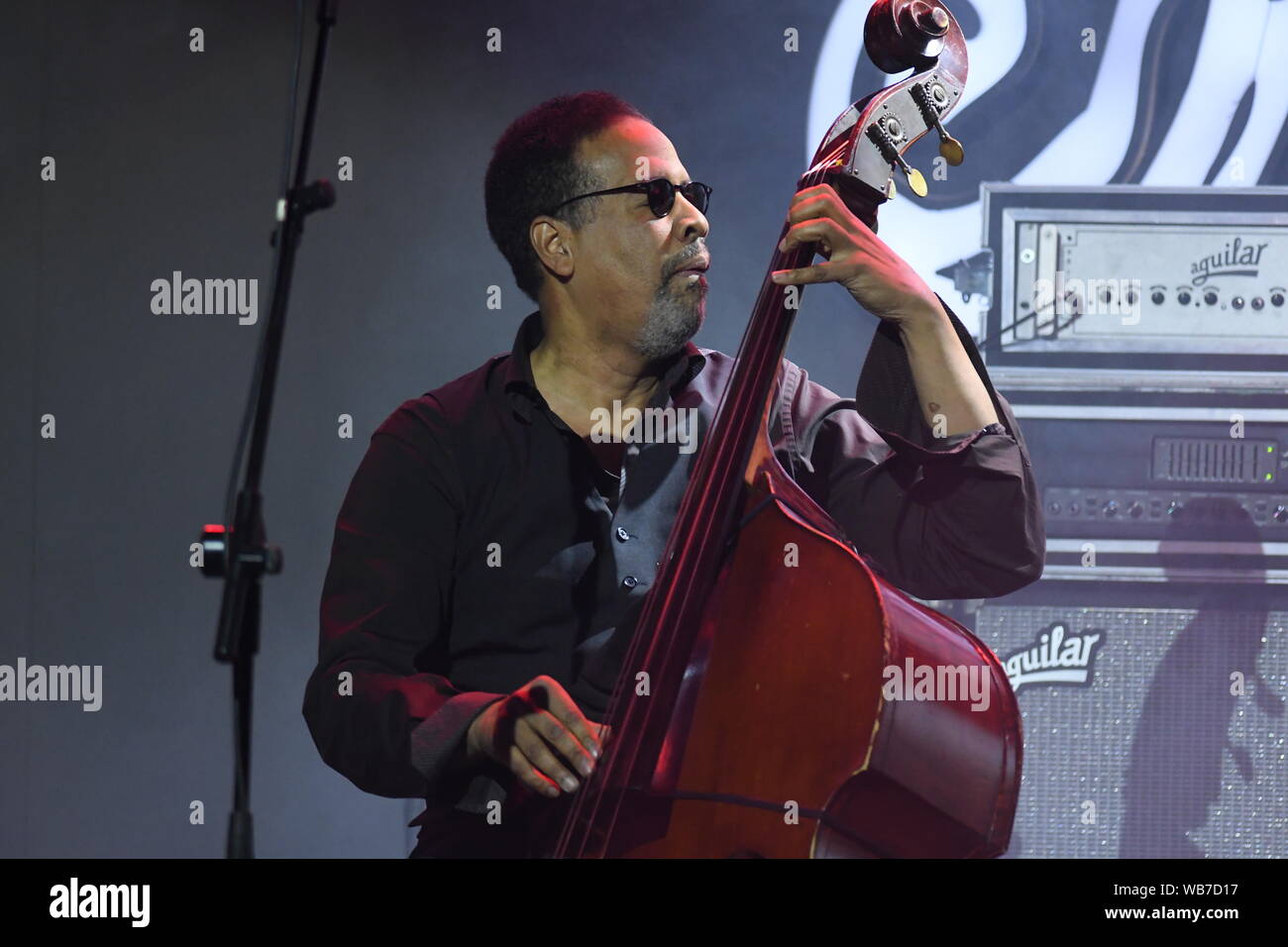 Rio de Janeiro, Brasile, 7 giugno 2019. Il bassista Stanley Clarke durante il concerto della sua band Stanley Clarke Band presso il Rio Jazz Festival di Montreux a P Foto Stock