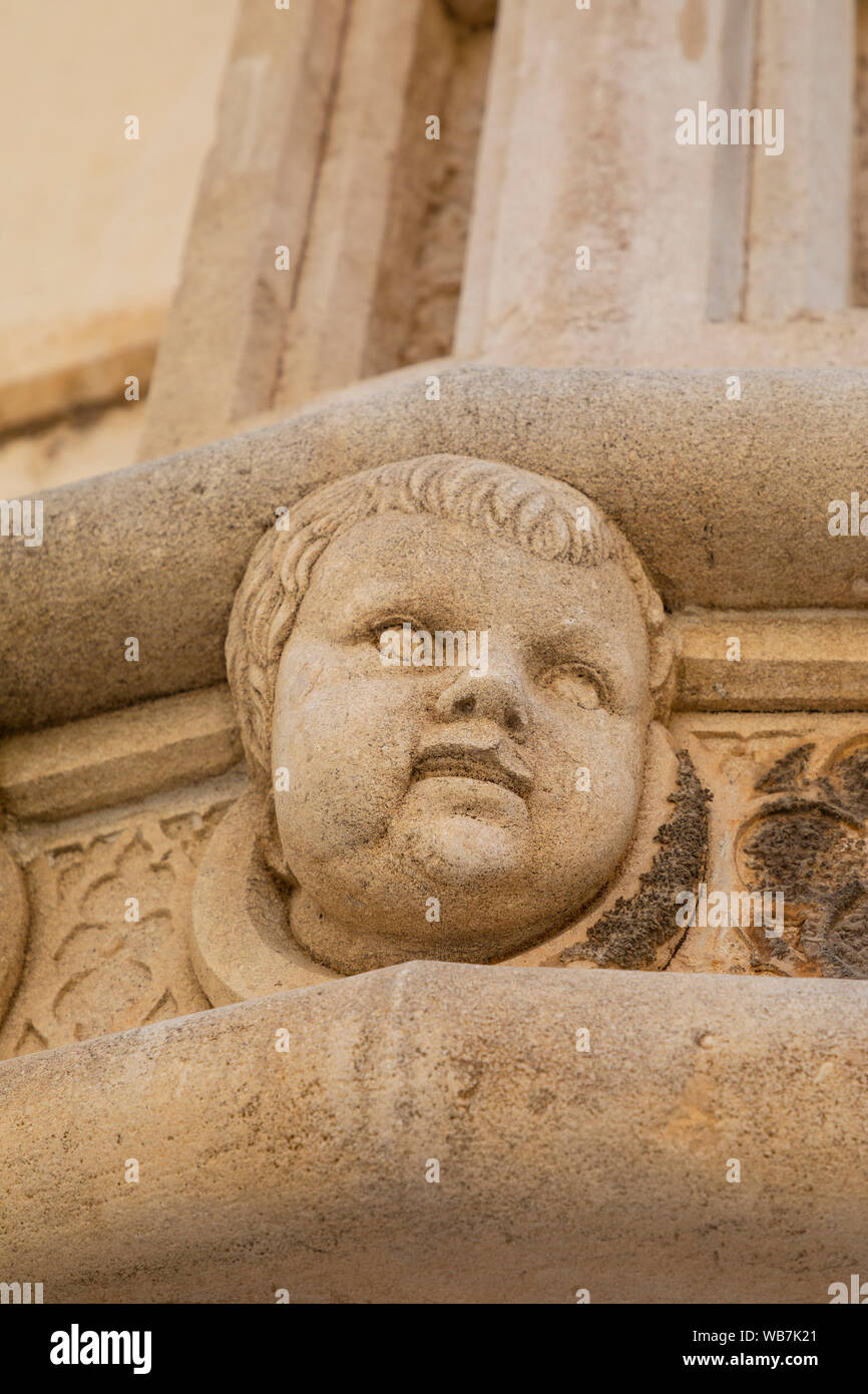 Ritratti rinascimentale presso la Cattedrale di San Giacomo di Sibenik, Croazia, Europa Foto Stock