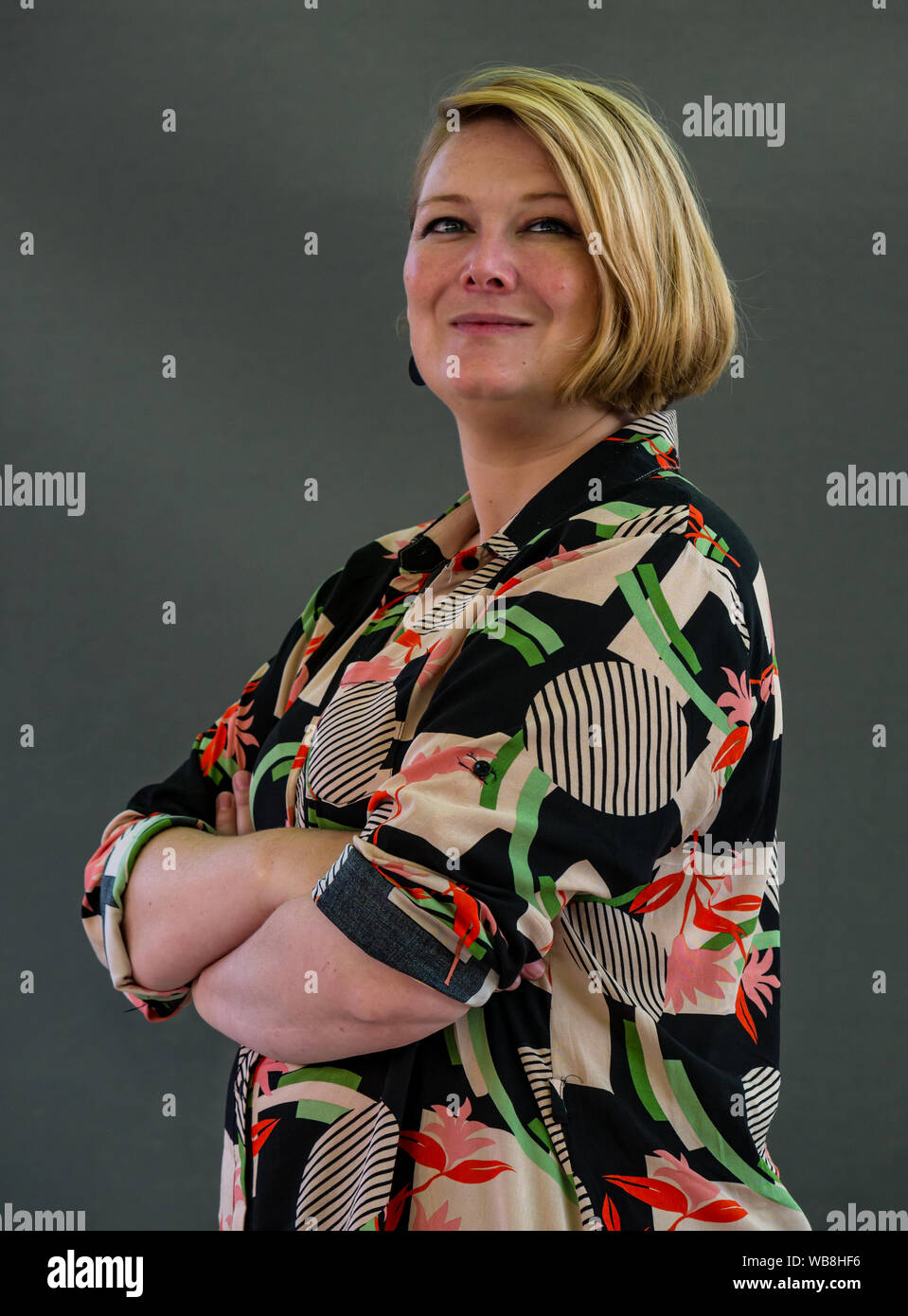 Edimburgo, Scozia, Regno Unito, 25 agosto 2019. Edinburgh International Book Festival. Nella foto: Kerry Hudson, un autore da Aberdeen, parla del suo inquietante memoir Lowborn circa la miseria, città della sua giovinezza al festival del libro Foto Stock