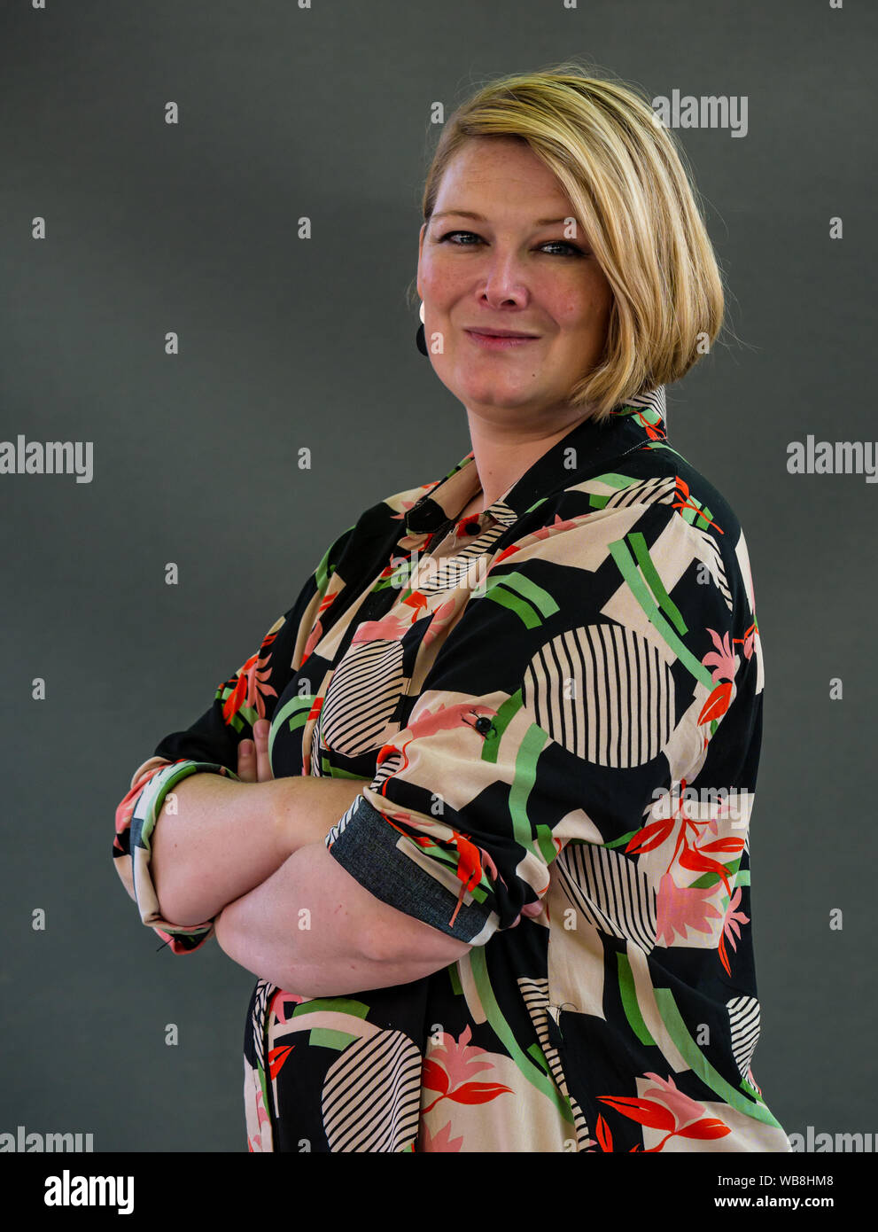 Edimburgo, Scozia, Regno Unito, 25 agosto 2019. Edinburgh International Book Festival. Nella foto: Kerry Hudson, un autore da Aberdeen, parla del suo inquietante memoir Lowborn circa la miseria, città della sua giovinezza al festival del libro Foto Stock