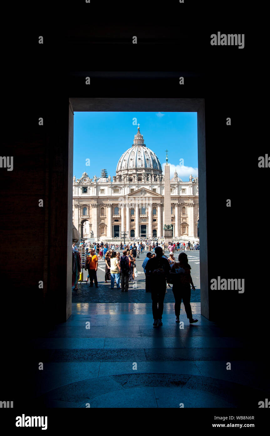 La Basilica di San Pietro, Roma, Italia Foto Stock