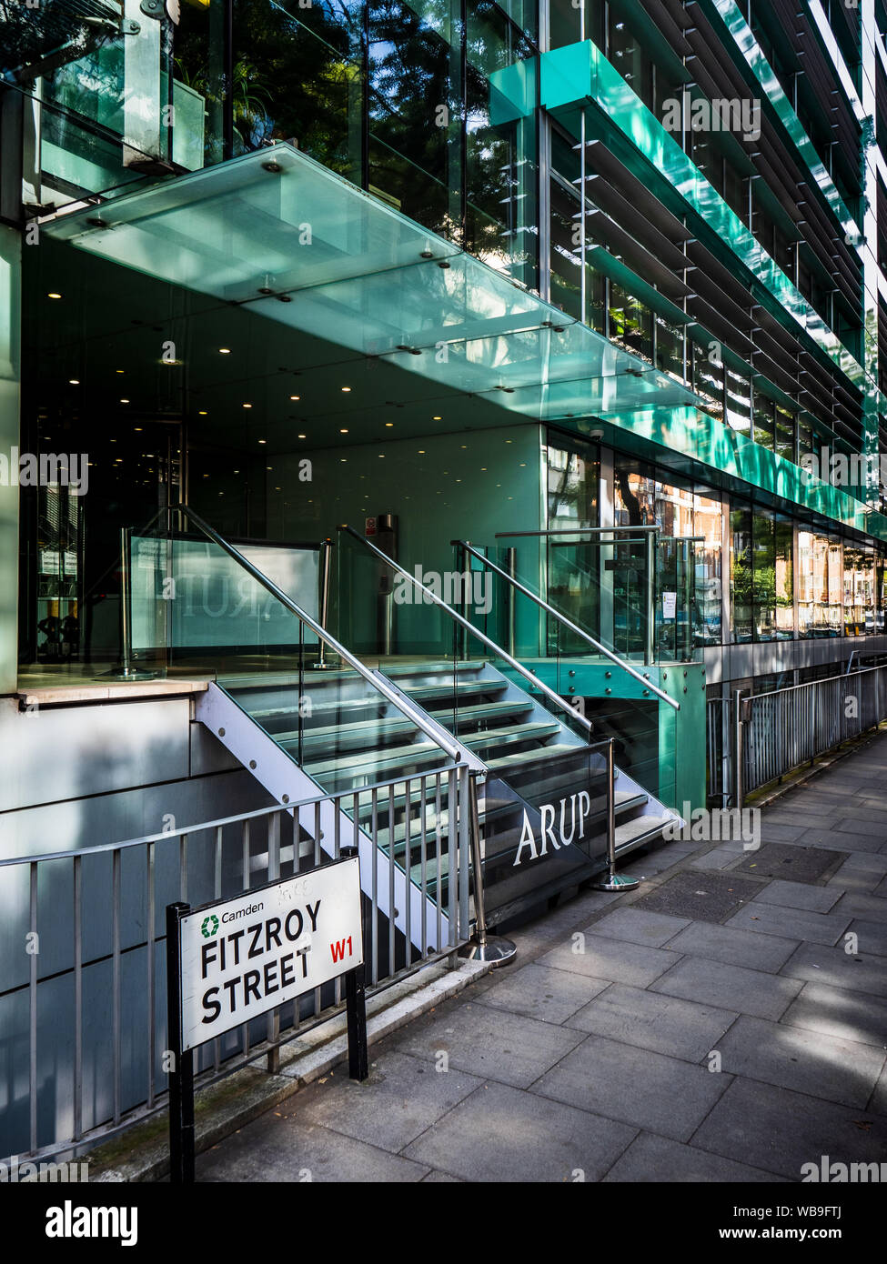 Arup Capo Gruppo Office Fitzrovia London - HQ dell'Arup, un gruppo di Ingegneria e Design azienda fondata nel 1946 da Ove Arup Foto Stock