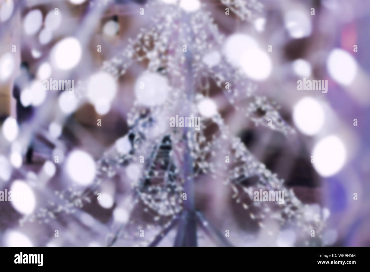 Dark abstract strada luce sfondo bokeh, strada notte blur sullo sfondo Foto Stock