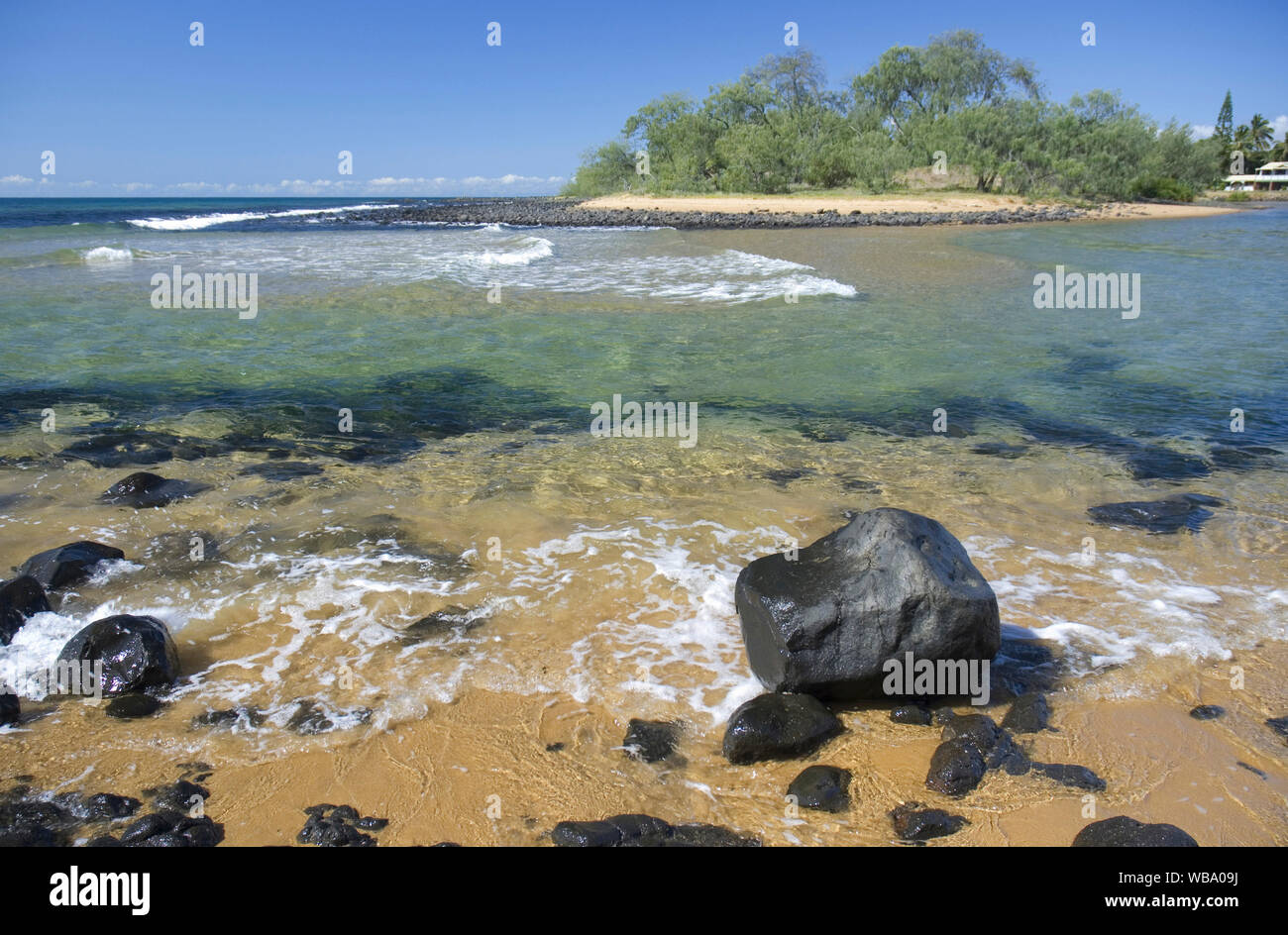 Beachscape. Respiro degli ecosistemi di estuario fornire gli elementi di base essenziali di allevamento e di habitat di vivaio per i pesci. Palmers Creek, Burnett costa, Queensland, Australia Foto Stock