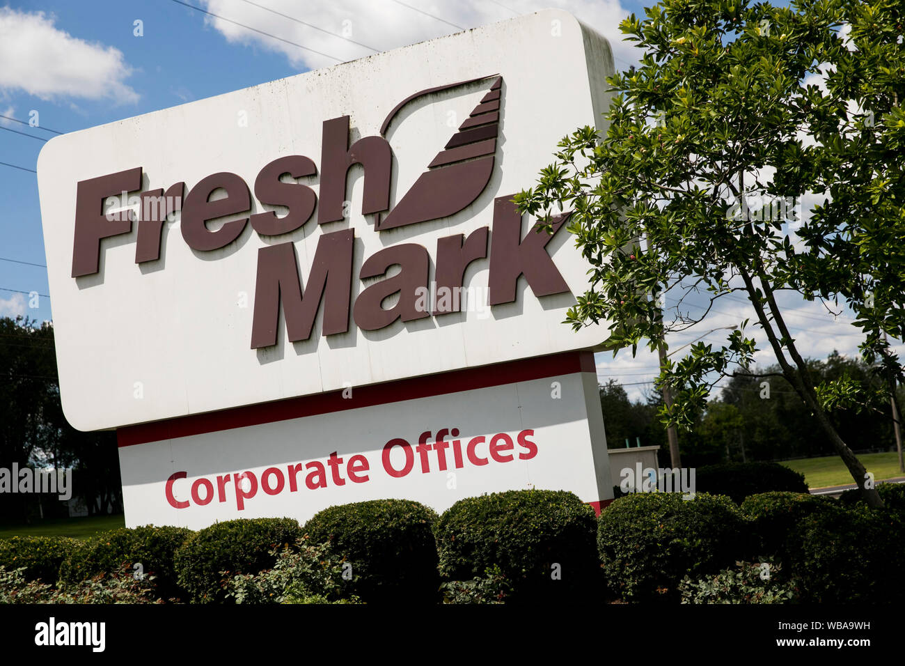 Un logo segno al di fuori della sede del marchio fresco, Inc. di Massillon Ohio il 10 agosto 2019. Foto Stock