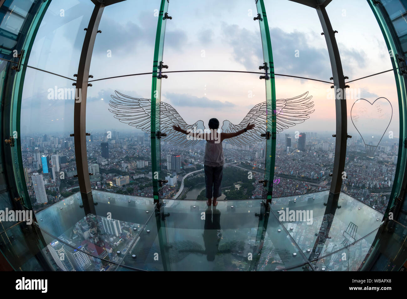 Vista aerea del centro di Hanoi città dalla torre di Lotte Observation Deck, Hanoi, Vietnam. Foto Stock