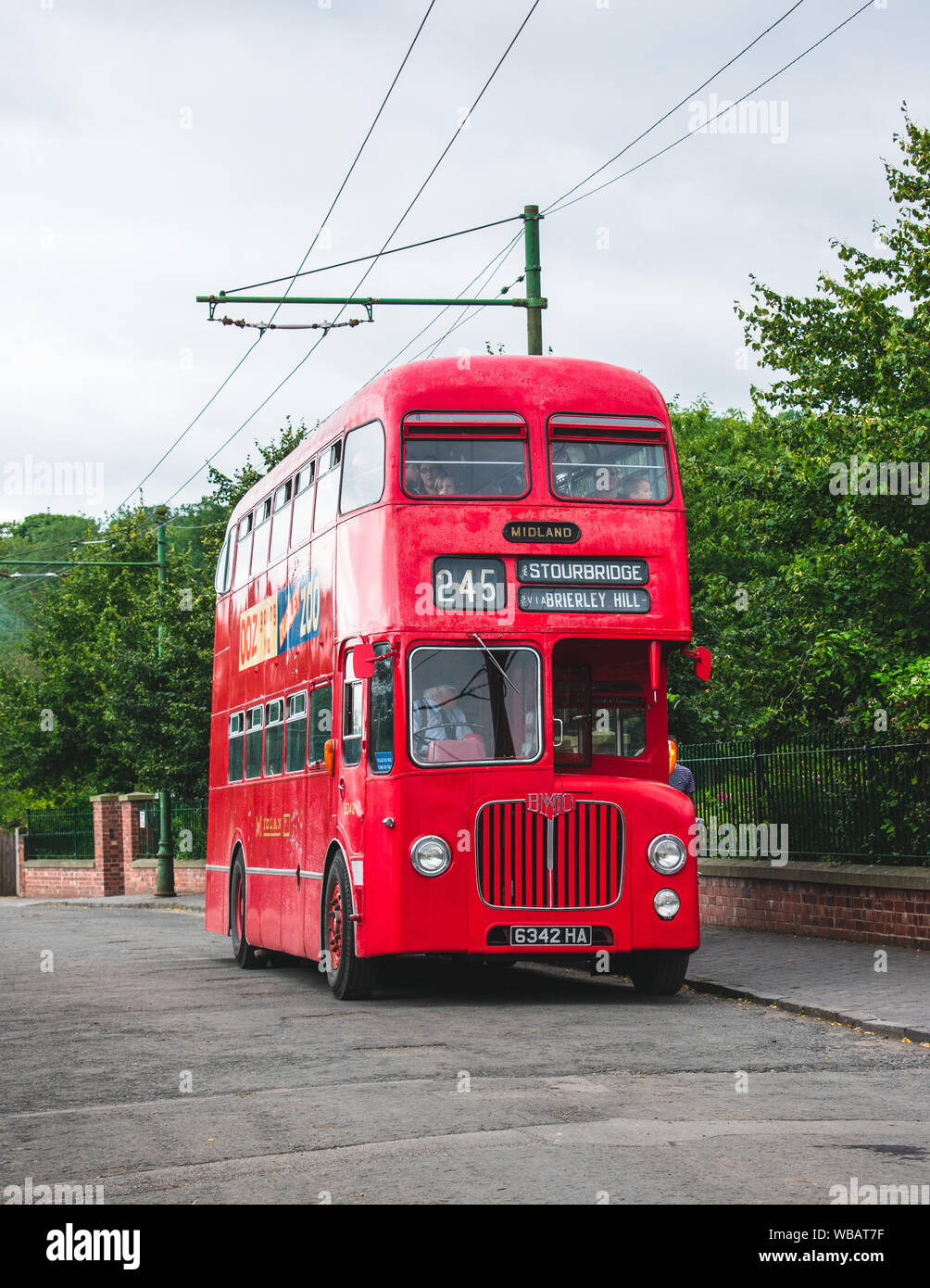 Red vintage double decker bus, al Black Country Museum, Foto Stock