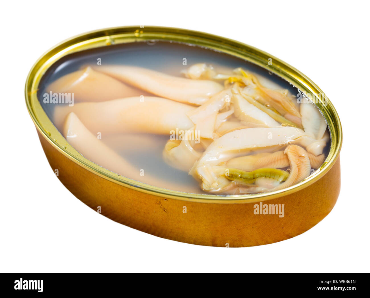 Immagine di gustosi piatti di mare di navajas naturale in aprire il barattolo di latta. Isolato su sfondo bianco Foto Stock