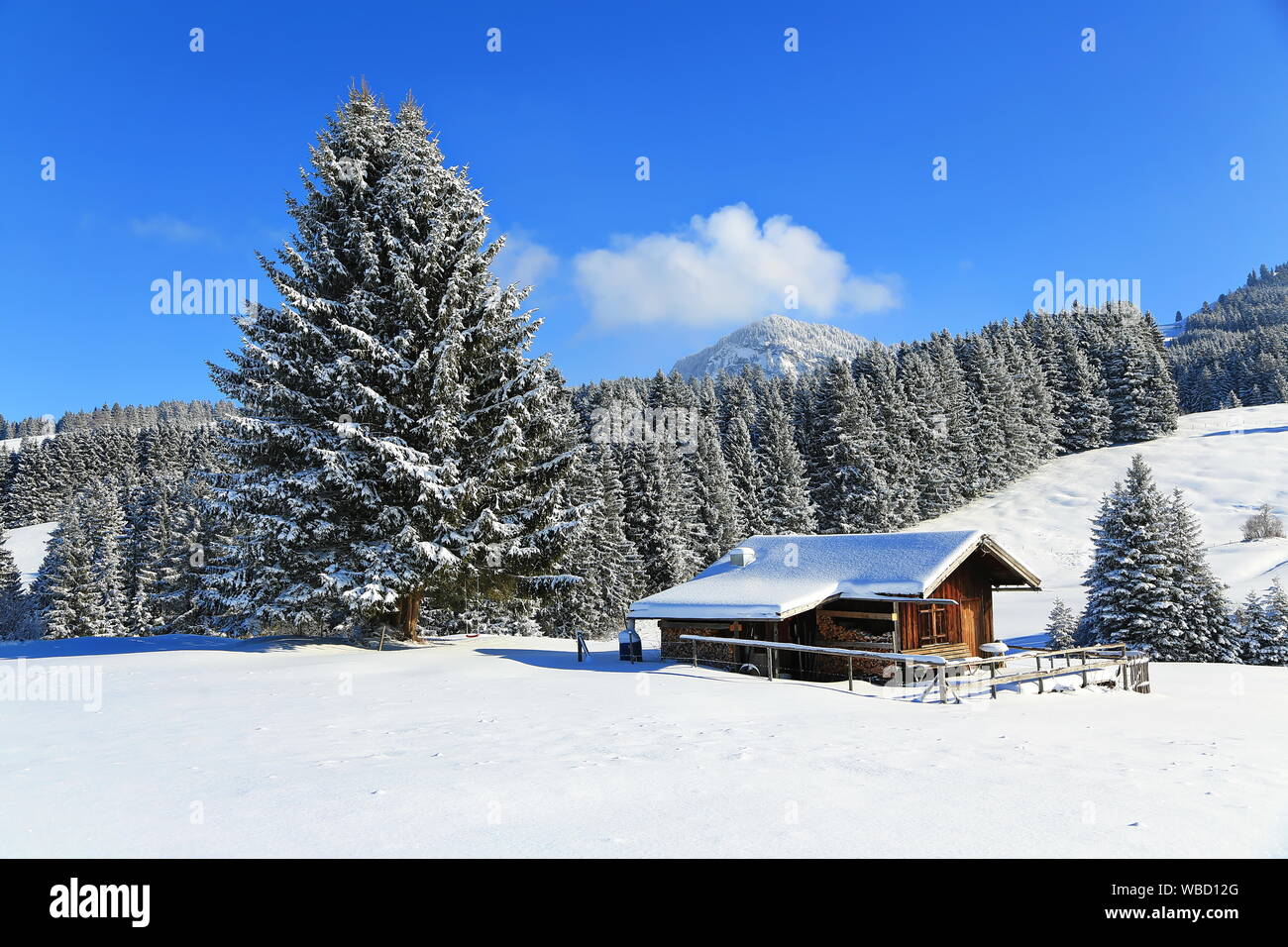 Sonthofen è noto per la sua bellezza paesaggistica e di paesaggi invernali Foto Stock