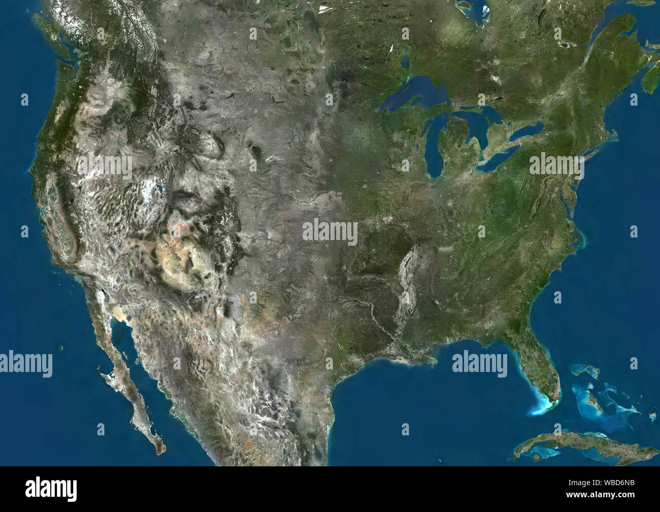 Colore immagine via satellite degli Stati Uniti. Questa immagine è stata elaborata sulla base dei dati acquisiti da Sentinel-2 & satellite Landsat 8 satelliti. Foto Stock