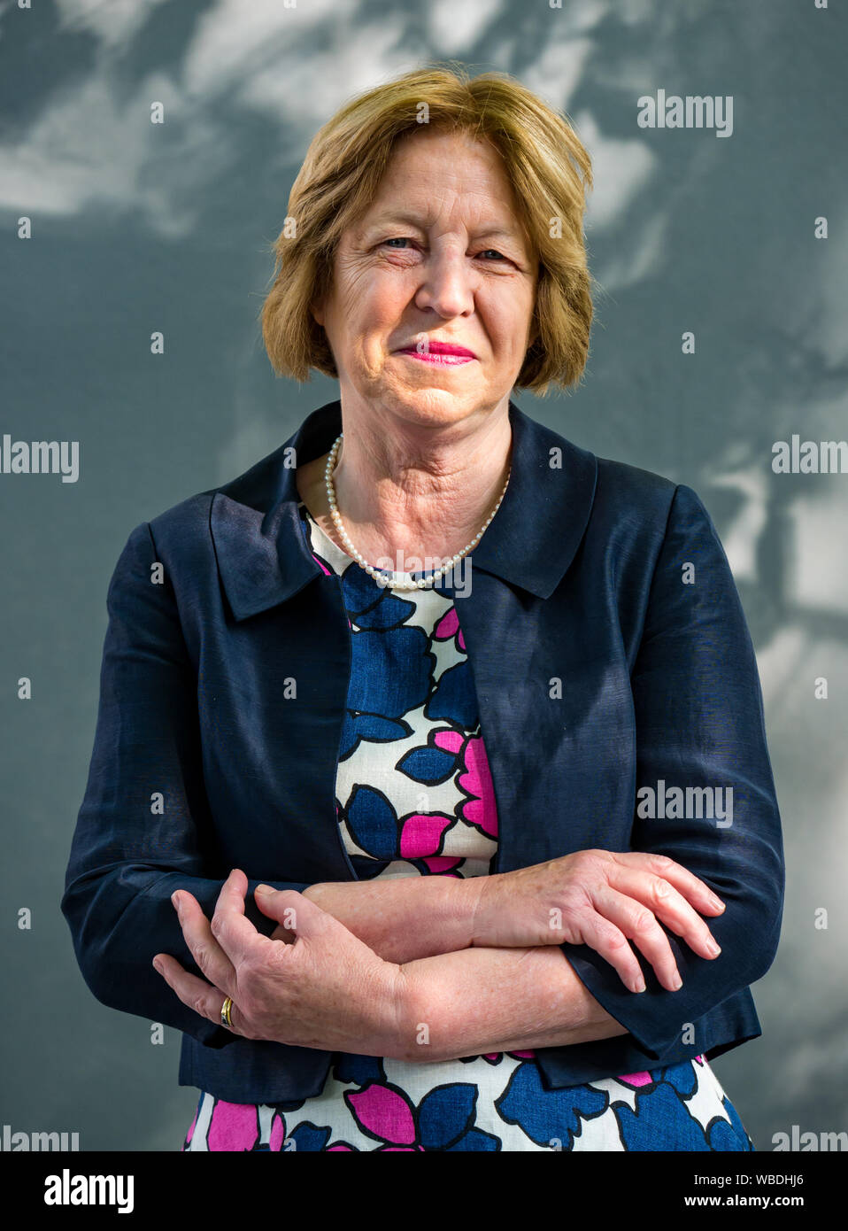 Edimburgo, Scozia, Regno Unito, 26 agosto 2019. Festival Internazionale del Libro di Edimburgo. Nella foto: Ursula Buchan, autrice e conferenziere pluripremiata al festival del libro Foto Stock