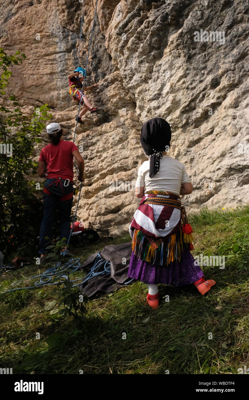 Arrampicate in roccia Sahinkaya falesia in duzkoy trabzon turchia Foto Stock