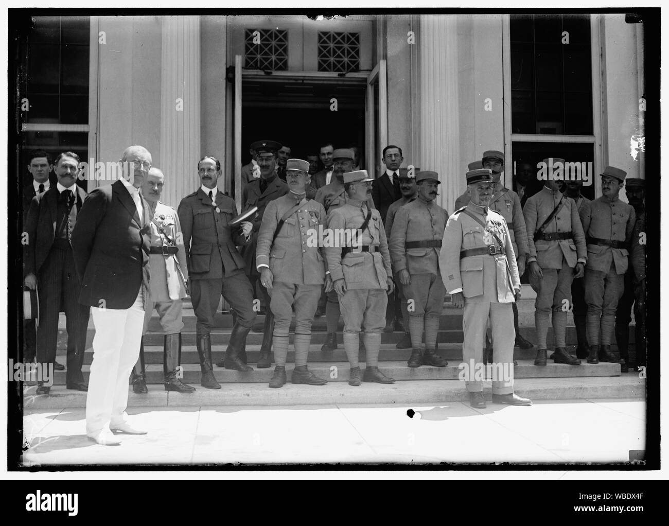 Francese banda militare. Ricevuto ALLA CASA BIANCA DAL PRESIDENTE WILSON Abstract/medio: 1, negativo : vetro ; 5 x 7 in. o più piccolo Foto Stock