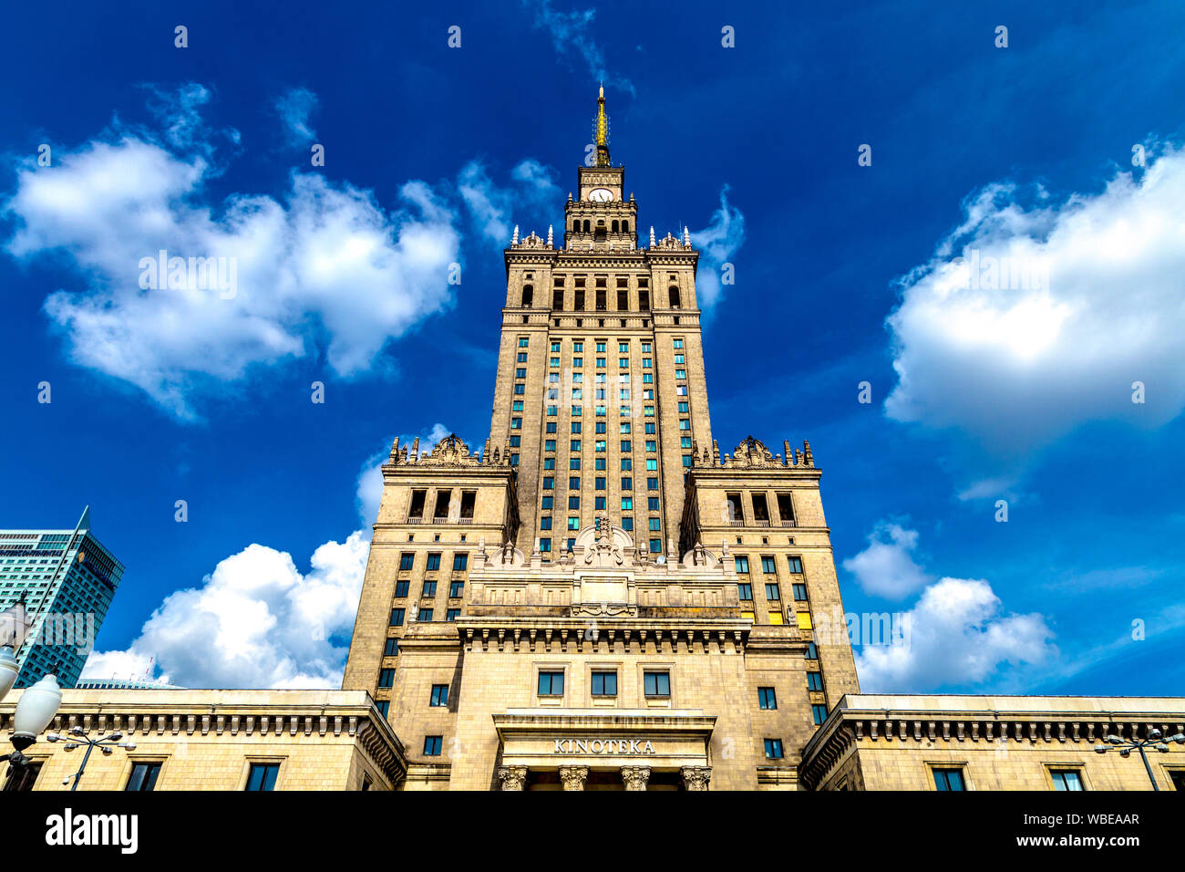 Esterno dell'art deco, il realismo sovietico stile palazzo della cultura e della Scienza (Palac Kultury i Nauki), Varsavia, Polonia Foto Stock