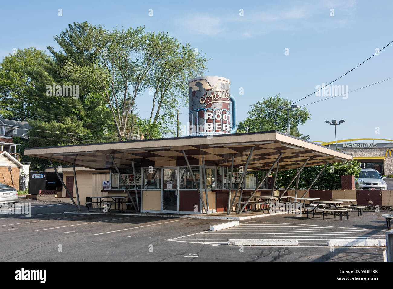 Frostop radice birra stand a Huntington, West Virginia Foto Stock