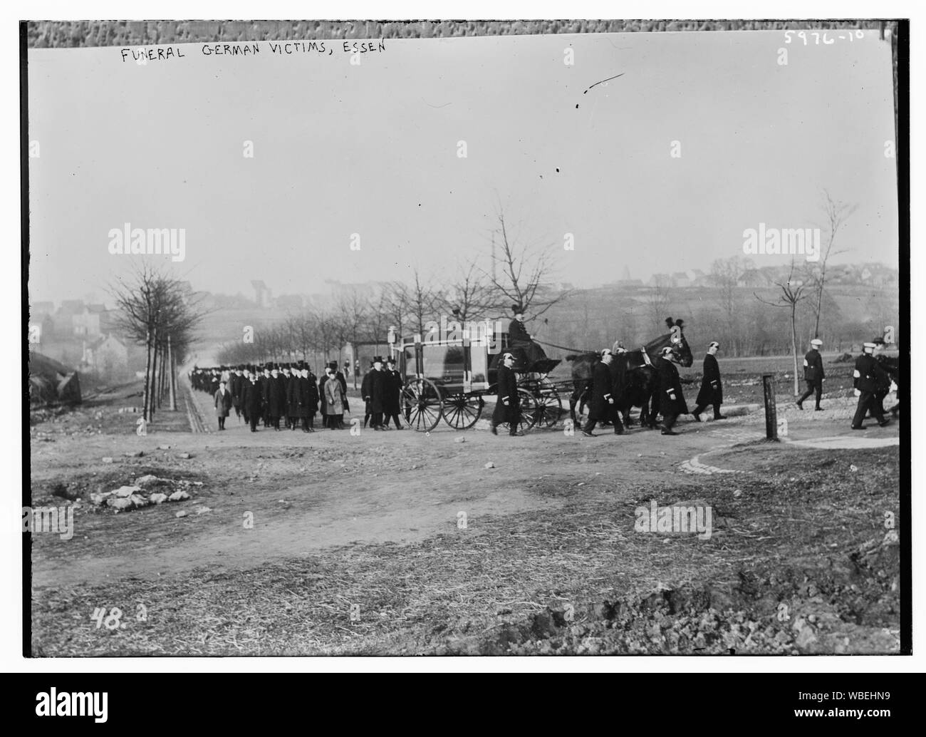 Funerali di tedesco vittime, Essen Abstract/medio: 1, negativo : vetro ; 5 x 7 in. o inferiore. Foto Stock