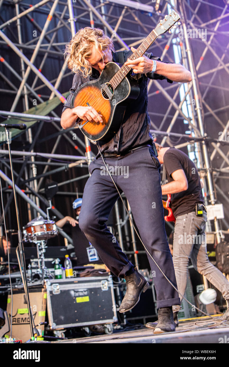 Torino Italia. Il 25 agosto 2019. Il belga indie pop band BALTHAZAR si esibisce dal vivo sul palco di spazio 211 durante il "Festival odierna 2019'. Foto Stock