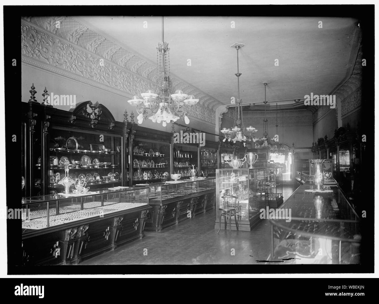 GALT, MRS. EDITH BOLLING. M. Woodrow Wilson, DEC. 18, 1915. Il suo negozio Gioielli, 'GALT & BRO' Abstract/medio: 1, negativo : vetro ; 5 x 7 in. o più piccolo Foto Stock