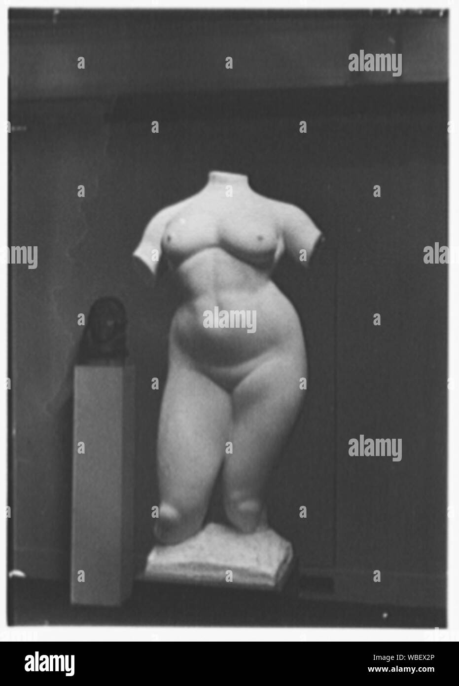 Gaston Lachaise, mostra al Museo di Arte Moderna. Abstract/medio: Collezione Gottscho-Schleisner Foto Stock