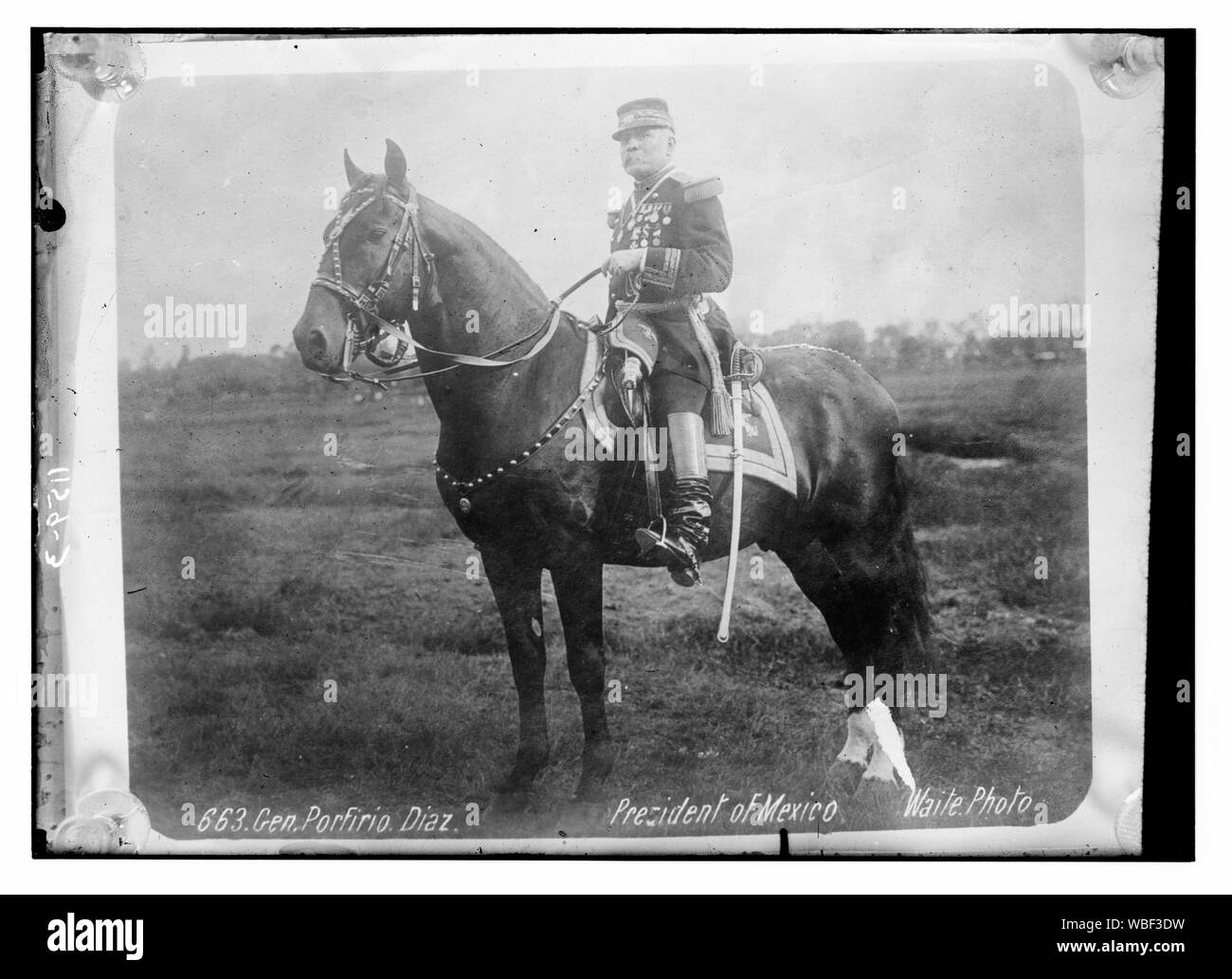 Gen. Porfirio Diaz, Presidente del Messico Abstract/medio: 1, negativo : vetro ; 5 x 7 in. o inferiore. Foto Stock