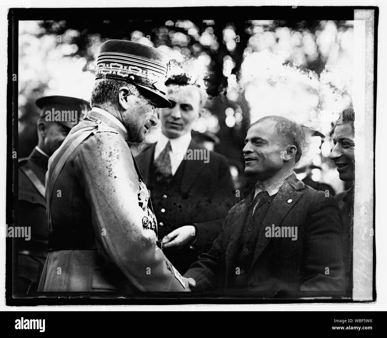 Gen'l. Diaz a Walter Reed, 10/24/21 Abstract/medio nazionale: Foto Azienda Collection Foto Stock