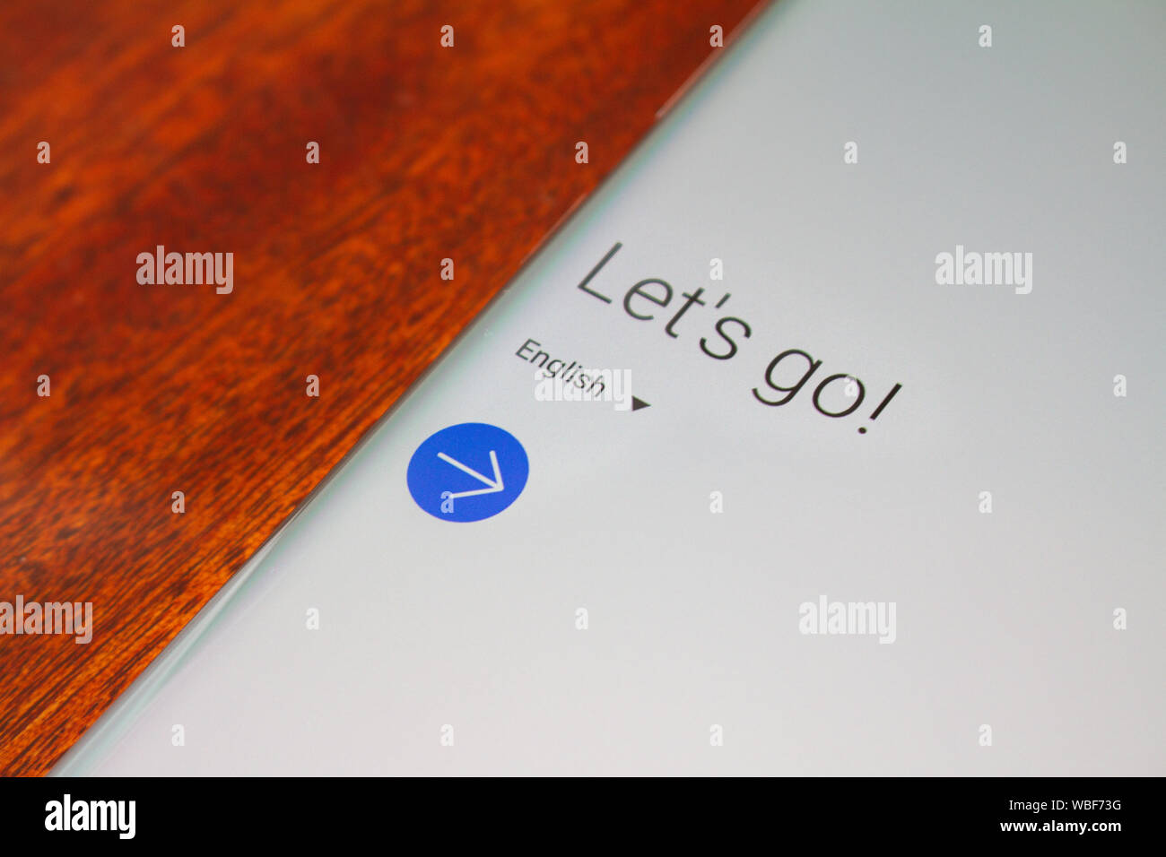 Iniziare a preparare il Samsung Note 10 5g per la prima volta Foto Stock