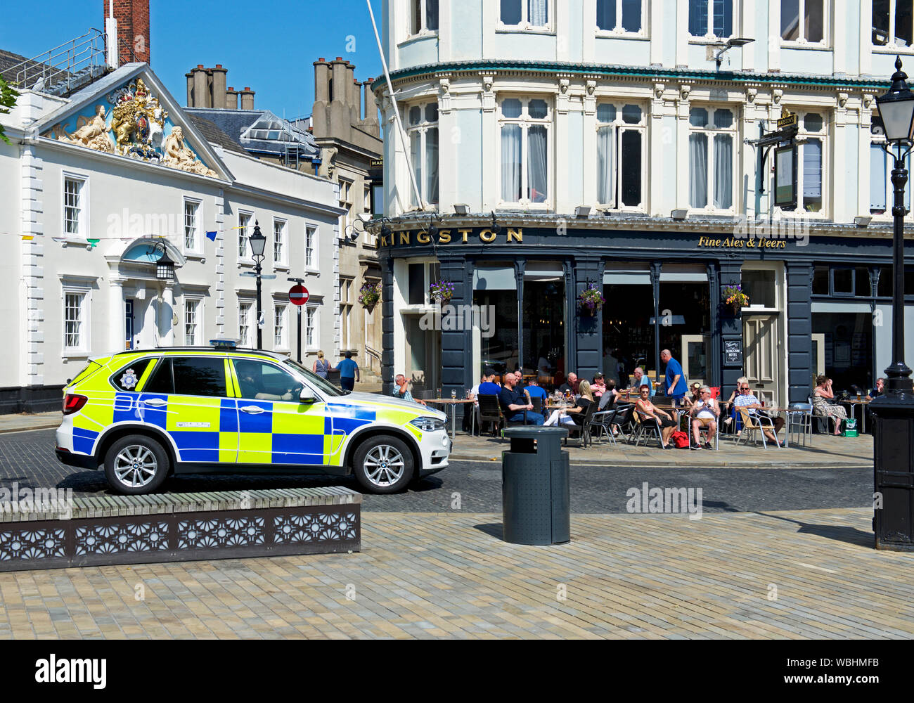 Piazza della Trinità di Kingston upon Hull, Humberside, East Yorkshire, Inghilterra, Regno Unito Foto Stock