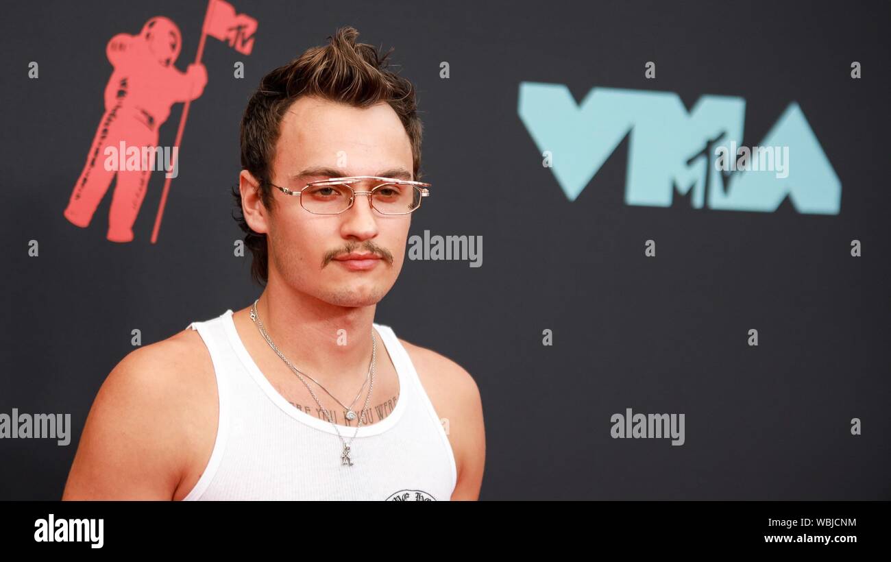 Newark, NJ, Stati Uniti d'America. 26 Ago, 2019. All'arrivo per 2019 MTV Video Music Awards - Arrivi, Prudential Center, Newark, NJ Agosto 26, 2019. Credito: Jason Mendez/Everett raccolta/Alamy Live News Foto Stock