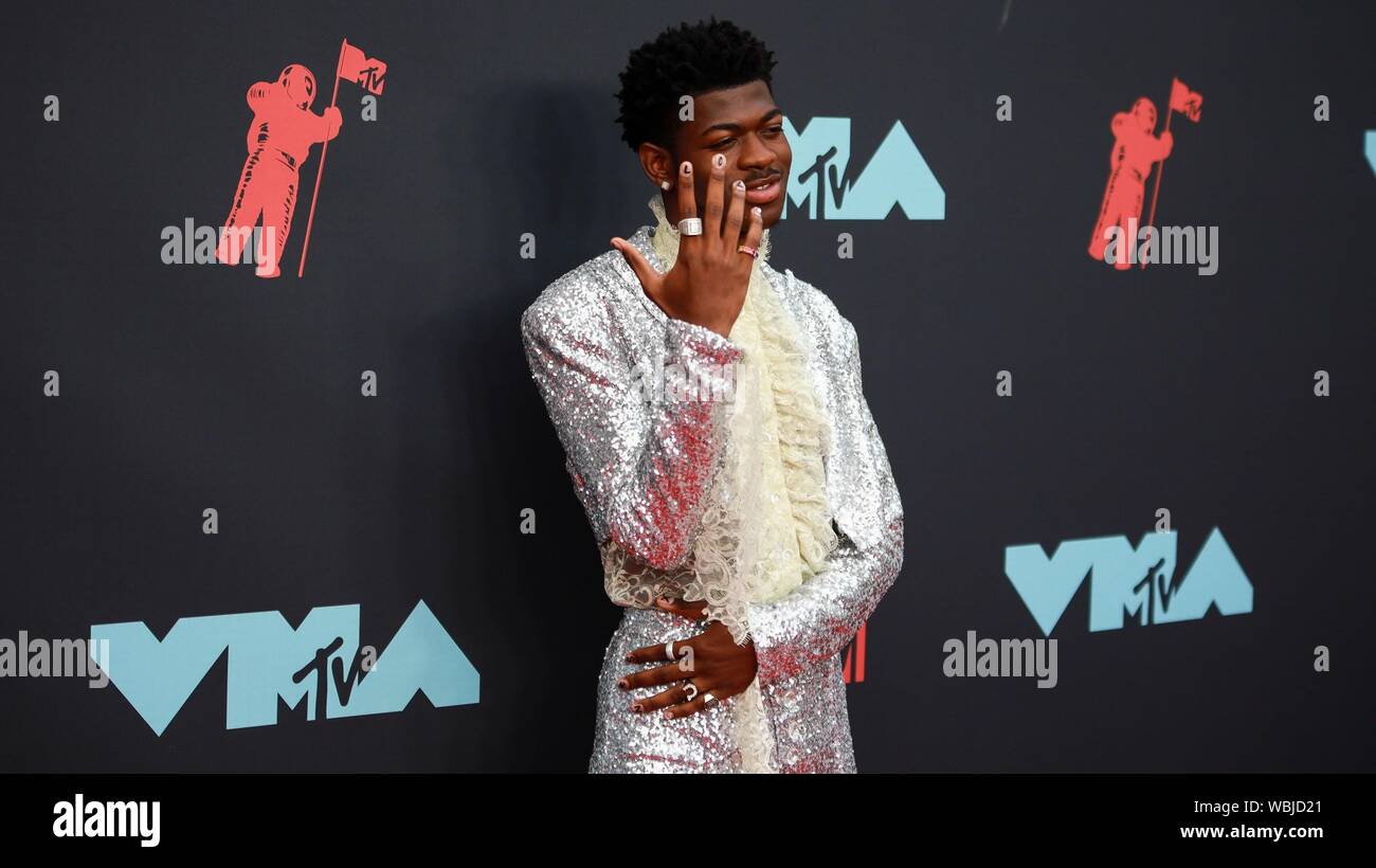 Newark, NJ, Stati Uniti d'America. 26 Ago, 2019. All'arrivo per 2019 MTV Video Music Awards - Arrivi, Prudential Center, Newark, NJ Agosto 26, 2019. Credito: Jason Mendez/Everett raccolta/Alamy Live News Foto Stock