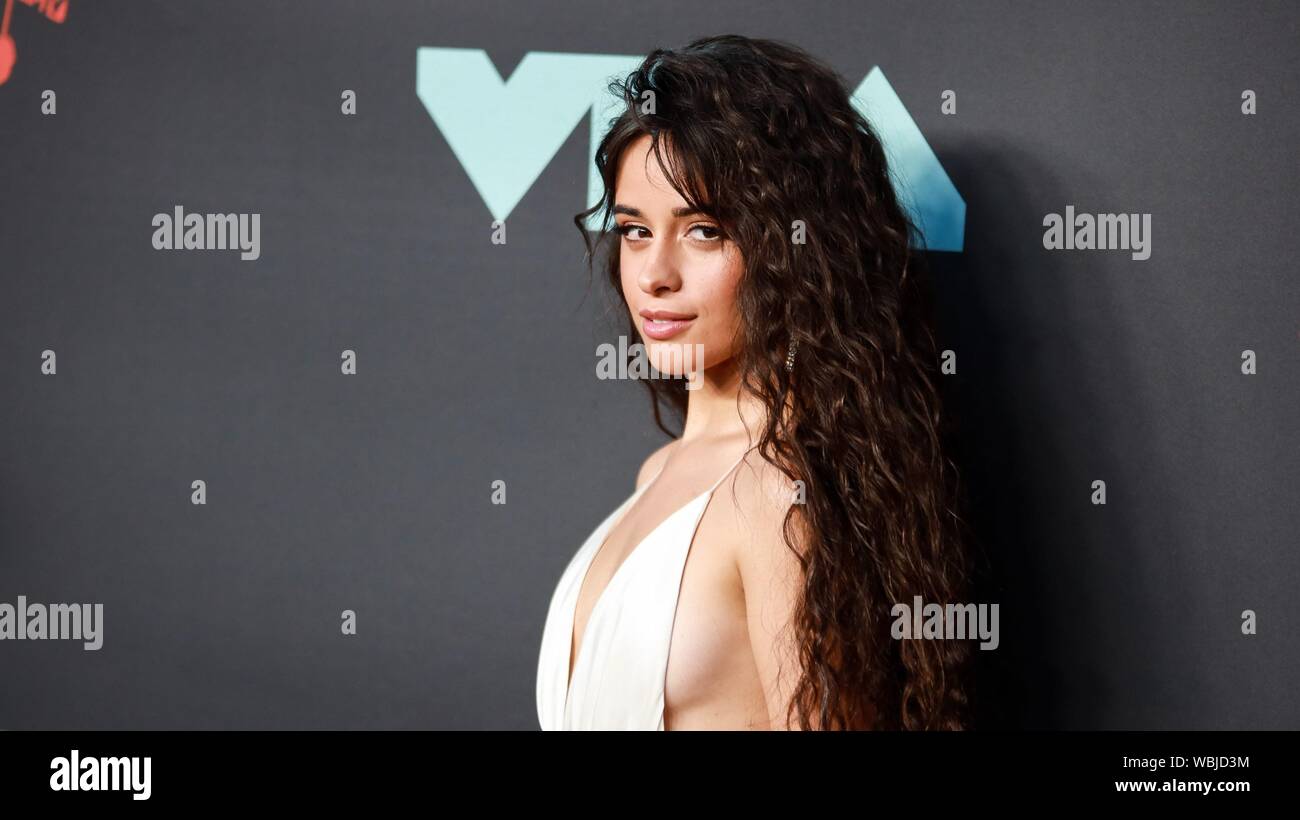 Newark, NJ, Stati Uniti d'America. 26 Ago, 2019. All'arrivo per 2019 MTV Video Music Awards - Arrivi, Prudential Center, Newark, NJ Agosto 26, 2019. Credito: Jason Mendez/Everett raccolta/Alamy Live News Foto Stock