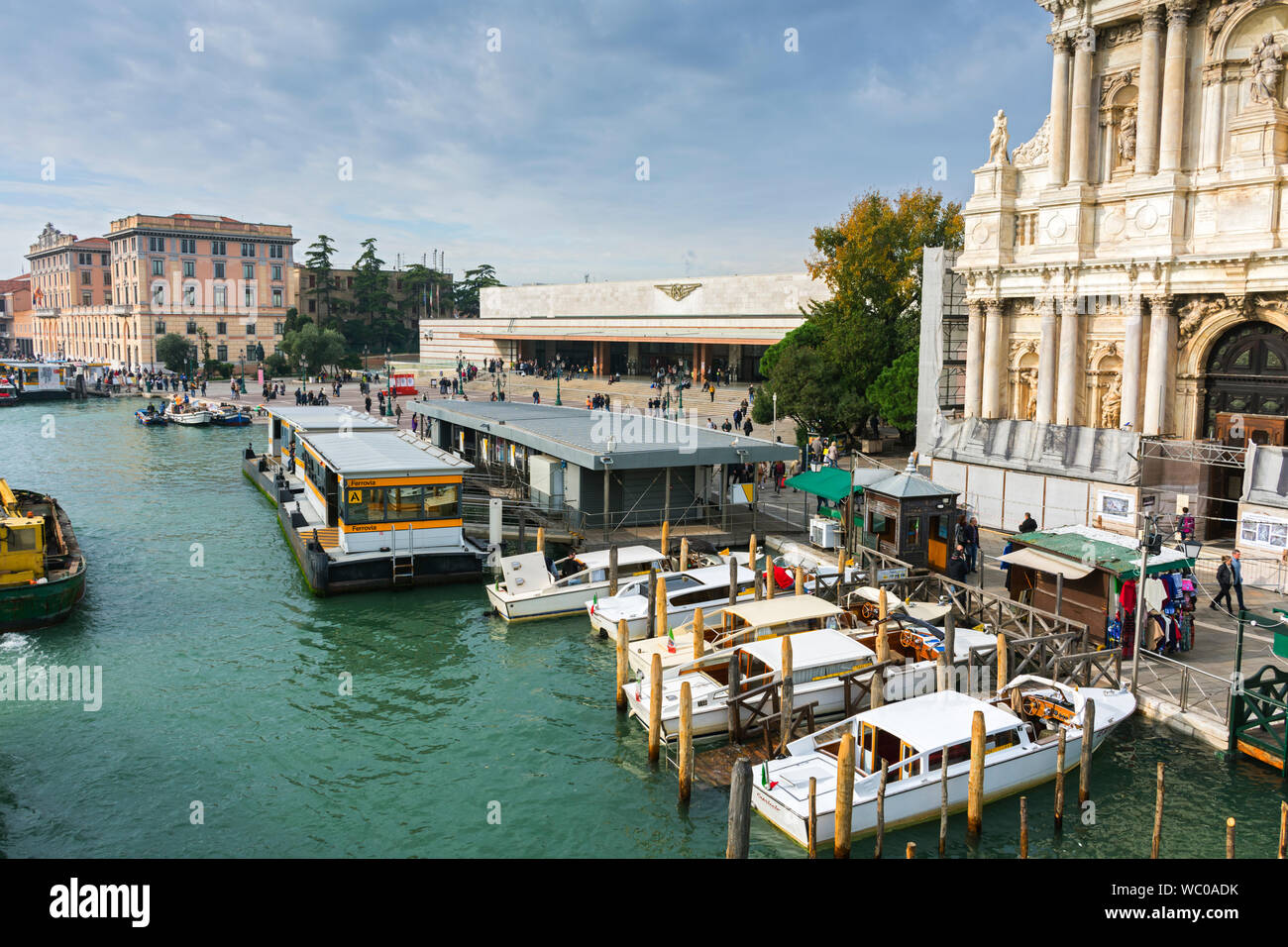 Ponte della ferrovia di venezia immagini e fotografie stock ad alta ...