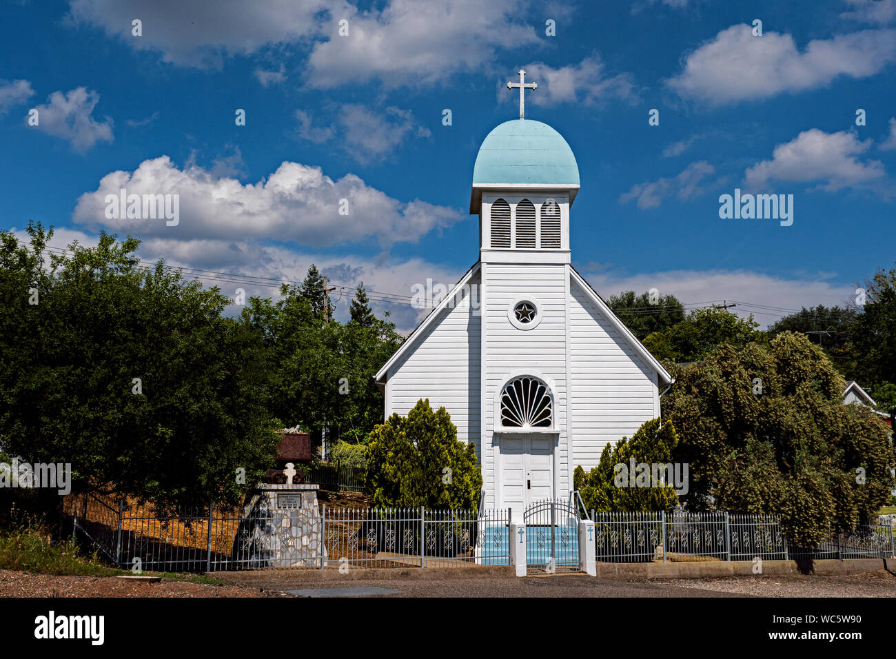 Chiesa ortodossa serba in Angels Camp, California Foto Stock