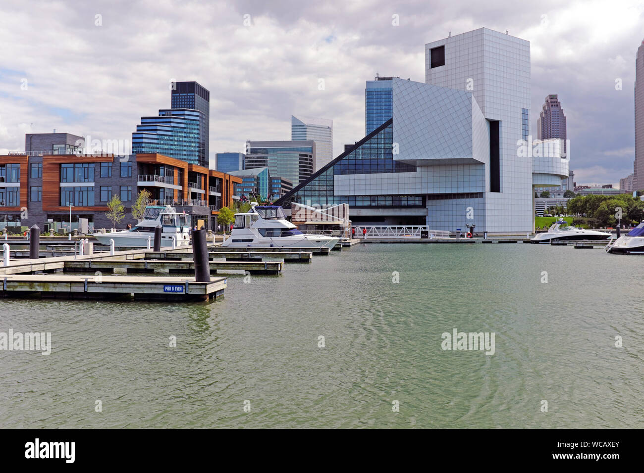 Un'estate overcast nel porto di Northcoast del centro di Cleveland, Ohio, Stati Uniti. Foto Stock