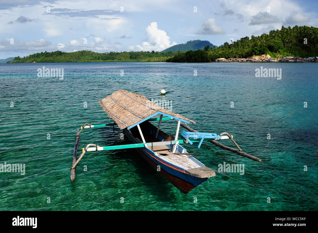 Isole Togian sul golfo di Tomini nel Sulawesi centrali. La maggior parte populat turistico destinazione immersione in Indonesia, Foto Stock
